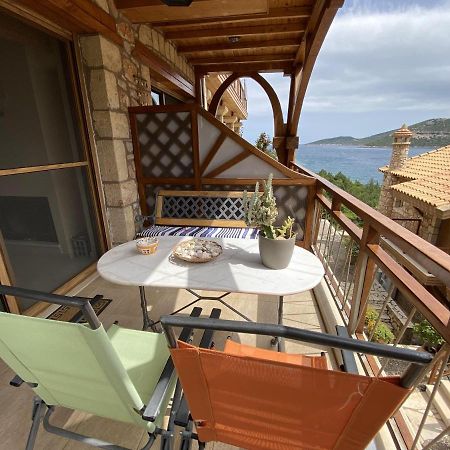 Two-Storey Mansion At The Sea Arkadiko Chorio Esterno foto